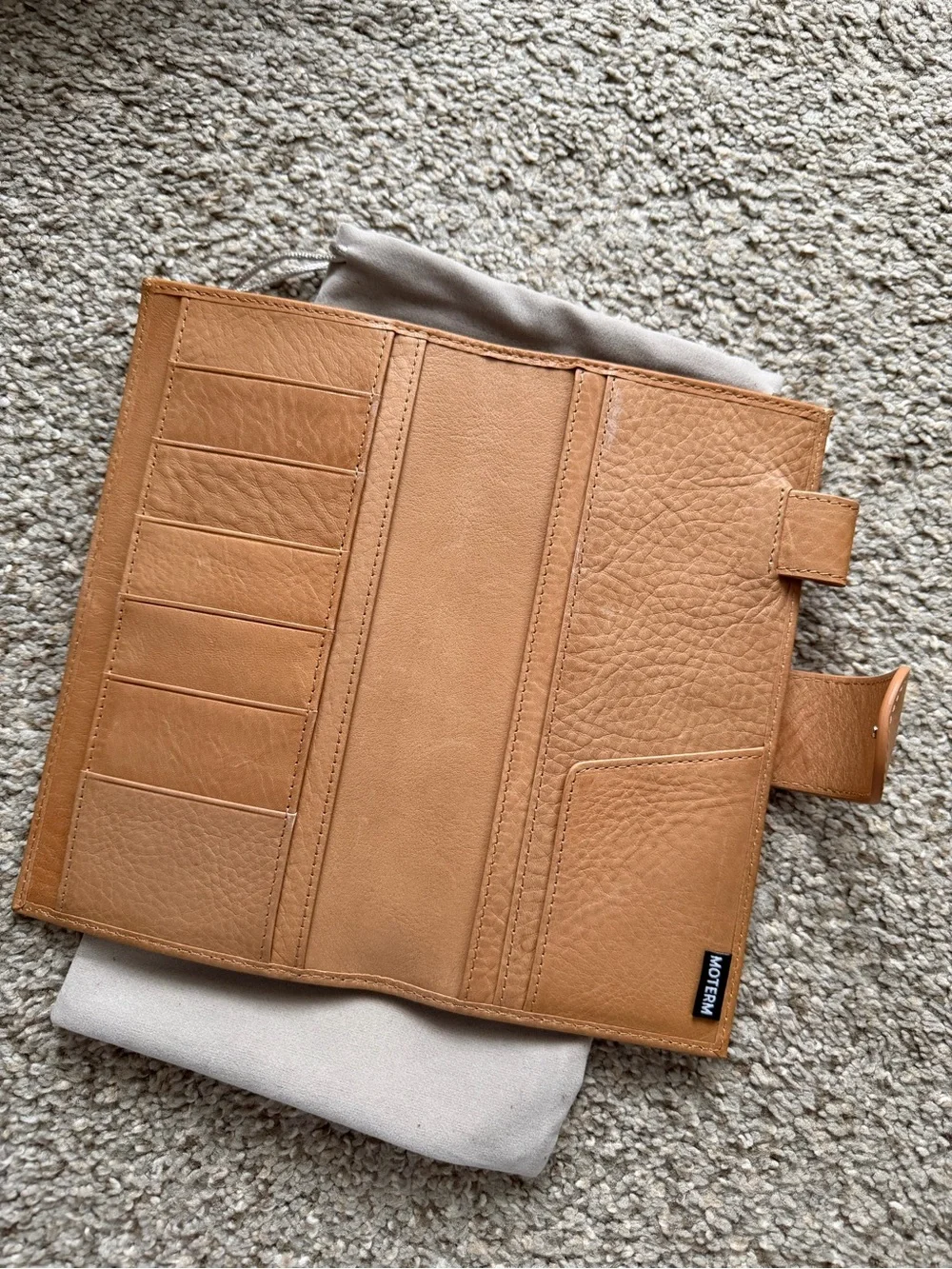 Moterm Veg Tanned Leather Weeks Cover